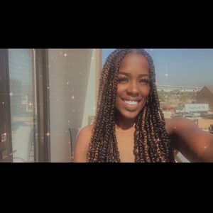 Meet your Posher, Danielle